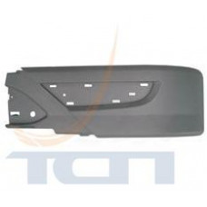 Угол бампера для Mercedes MB Actros MP3 черный пластик лев (высокий 235 mm) TD